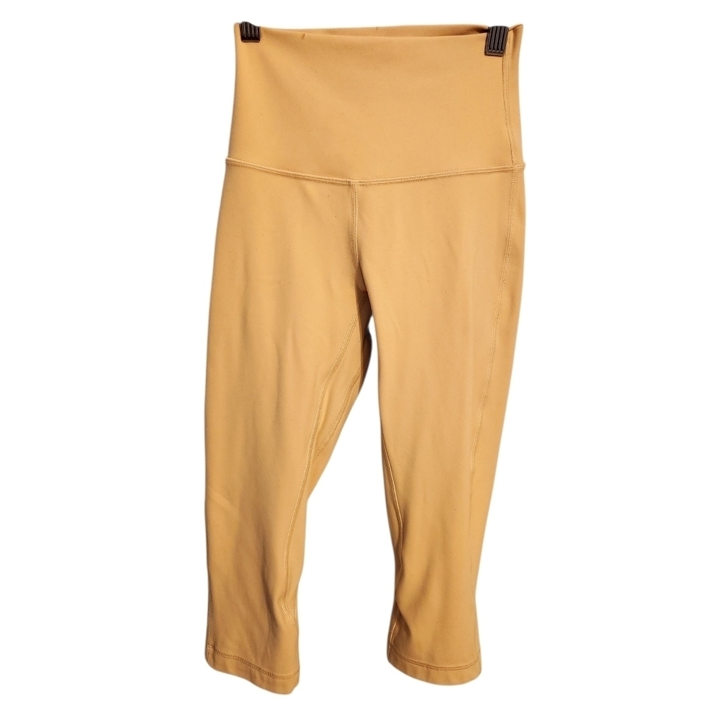Lululemon | Women's Beige/Tan Cropped Align Yoga or Workout Leggings (Size 2)